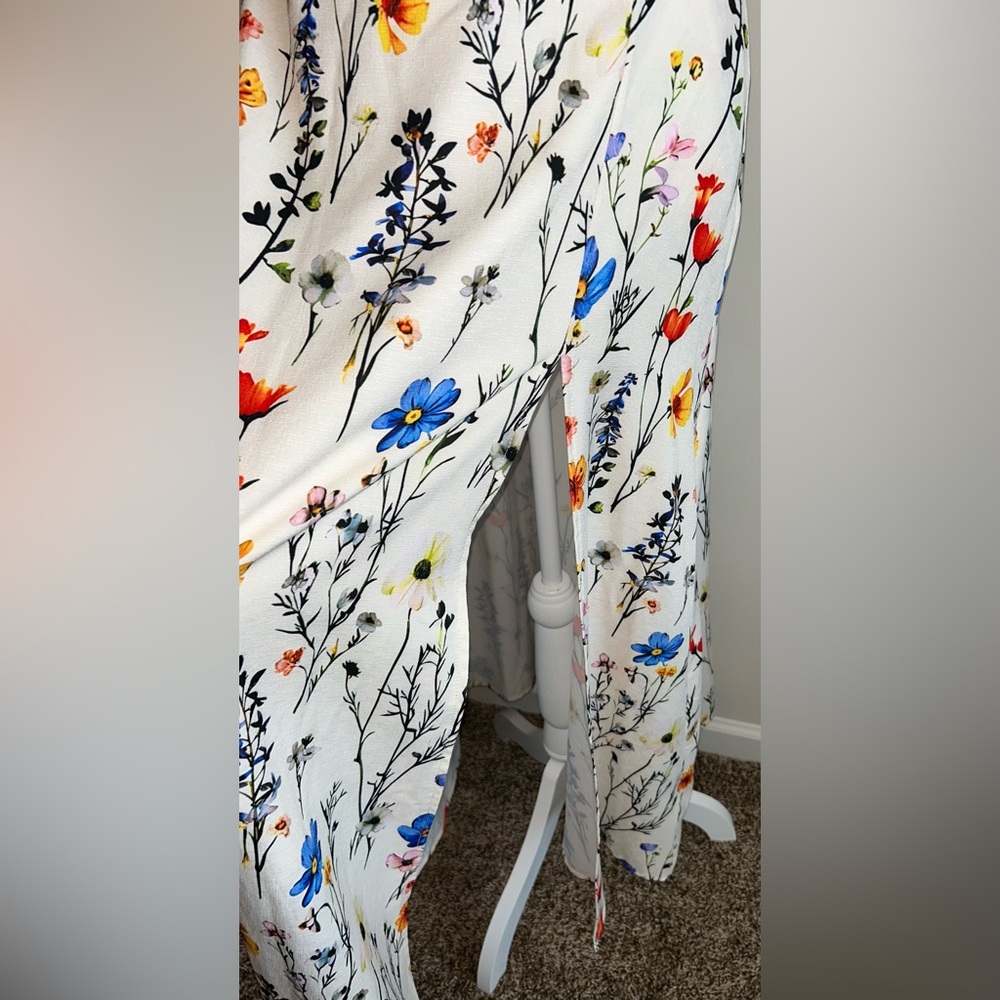 Floral Cream Midi Slip Dress with Blue & Red Blooms - Picture 3 of 4